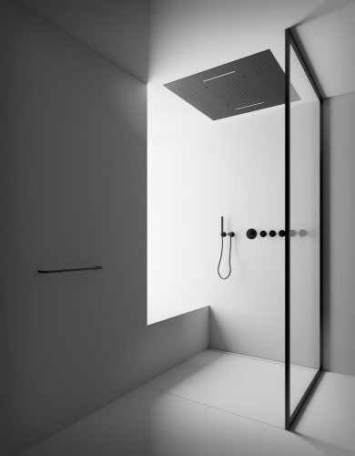 14705202657-27_D-CR4V950-27_DI1-27_MTV5-27_Custom_lineal_iconico_2