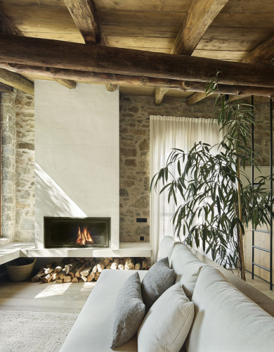 Cabana-la-Roca_Masdeu Design_by- Del-Rio-Bani_contexto_iconico_3 Cabana-la-Roca_Masdeu Design_by- Del-Rio-Bani_contexto_iconico_3