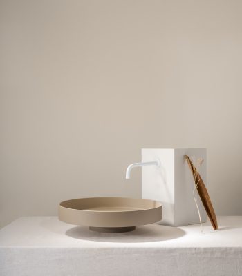 LR5M_Lavabo_Solid_Surface_iconico