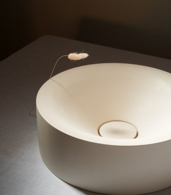 LR7M_Lavabo_Solid_Surface_iconico_2